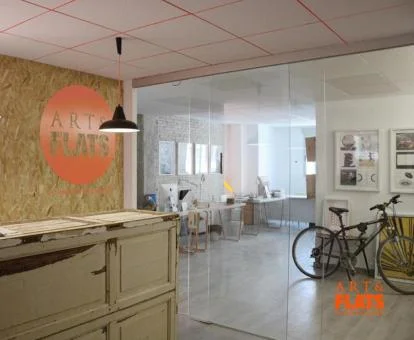 Zona compartida de este establecimiento solo para adultos.