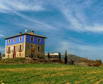 Edificio de este hotel rural en un precioso entorno natural.