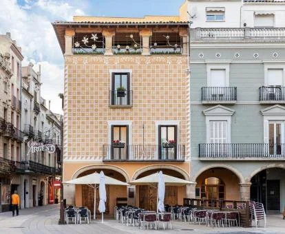 Coqueta fachada de este hotel boutique ubicado en el centro.