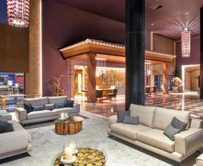 Uno de los elegantes espacios de uso compartido de este hotel boutique.