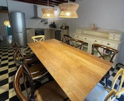 Interior de esta hermosa casa rural de estilo tradicional.