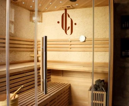 Sauna de las instalaciones de bienestar del hotel.
