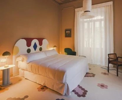 Acogedora habitación doble de este hotel boutique.