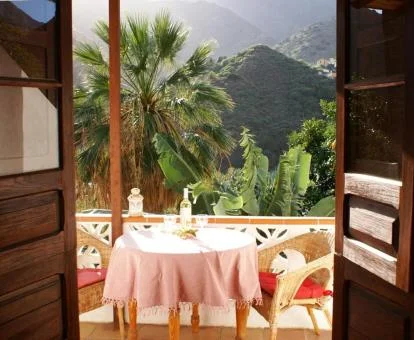 Terraza privada con fabulosas vistas de uno de los apartamentos de este maravilloso hotel boutique.