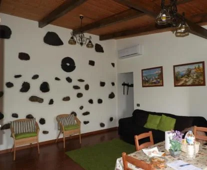 Interior de esta acogedora casa rural independiente.