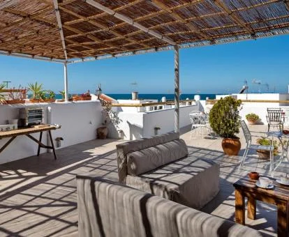 Terraza de uso compartido de este maravilloso hotel boutique.
