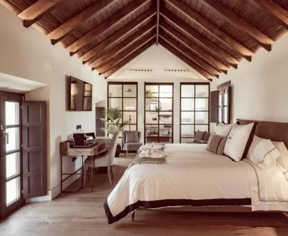 Una de las hermosas habitaciones dobles de este moderno hotel boutique.