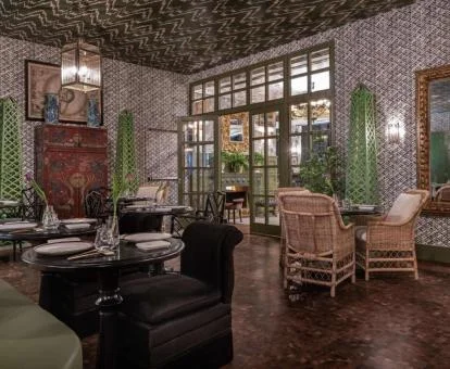 Uno de los elegantes espacios de uso compartido de este elegante hotel.