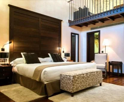 Una de las elegantes habitaciones de estilo tradicional de este hotel boutique.