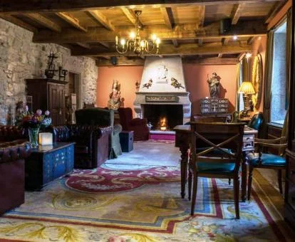Acogedor espacio de uso compartido y un cálido estilo rústico de este hotel boutique.