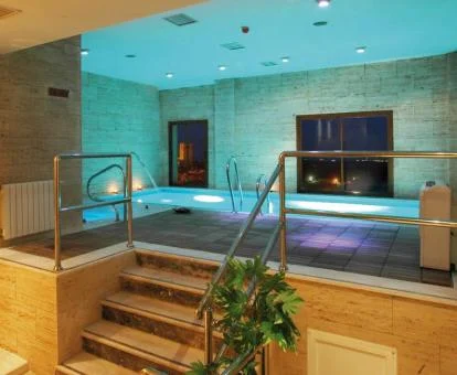 Zona de aguas del centro de spa del hotel.