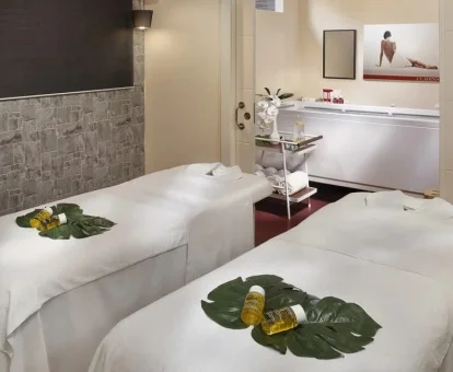 Sala para masajes y tratamientos del centro de bienestar del hotel.