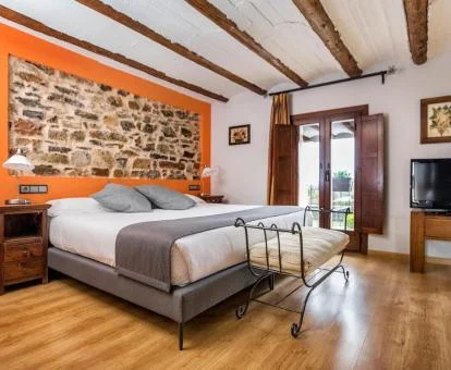 Una de las coquetas habitaciones dobles con vistas del hotel.