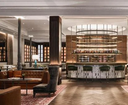 Uno de los elegantes especios comunes de este romántico hotel.