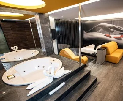 Una de las elegantes habitaciones de este romántico hotel para parejas.