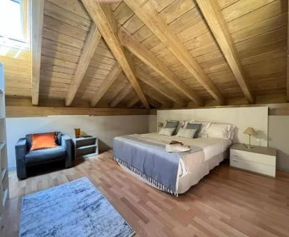 Una de las amplias habitaciones dobles de este hotel rural.