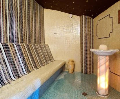 Instalaciones de bienestar del centro de spa del hotel.