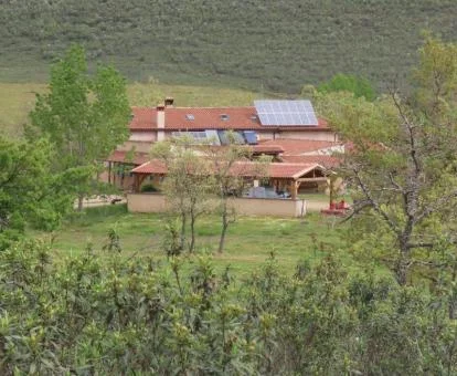 Hermoso establecimiento rural en medio de la naturaleza.