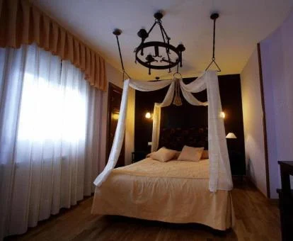 Una de las coquetas habitaciones dobles de este alojamiento rural.