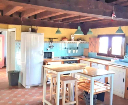 Interior de esta coqueta casa rural independiente ideal para disfrutar del entorno.