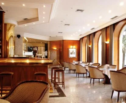 Elegante espacio de uso compartido de este moderno hotel.