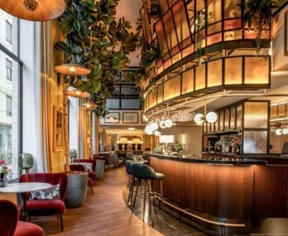 Una de las zonas comunes de este elegante hotel romántico.