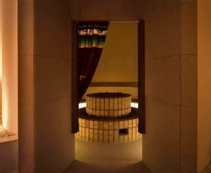 Sauna temazcal del centro de spa de estilo maya del hotel.