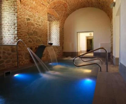 Zona de aguas del centro de bienestar de este hotel con encanto.