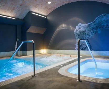 Zona de aguas del spa del hotel.