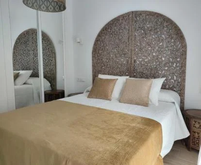 Una de las coquetas habitaciones de esta posada solo para adultos.