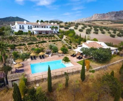 Precioso hotel rural solo para adultos rodeado de naturaleza.