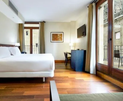 Una de las amplias habitaciones de este acogedor hotel boutique tradicional.