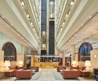 Una de las elegantes zonas comunes de este hotel romántico.